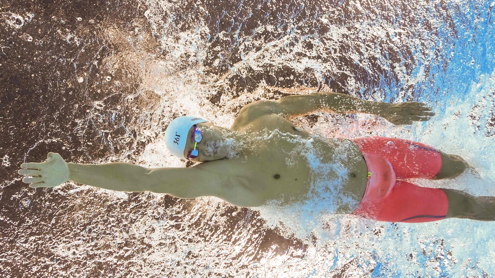 世界杯：少数队引入虚拟现实眼镜训练 让球员在VR场景中练习决策